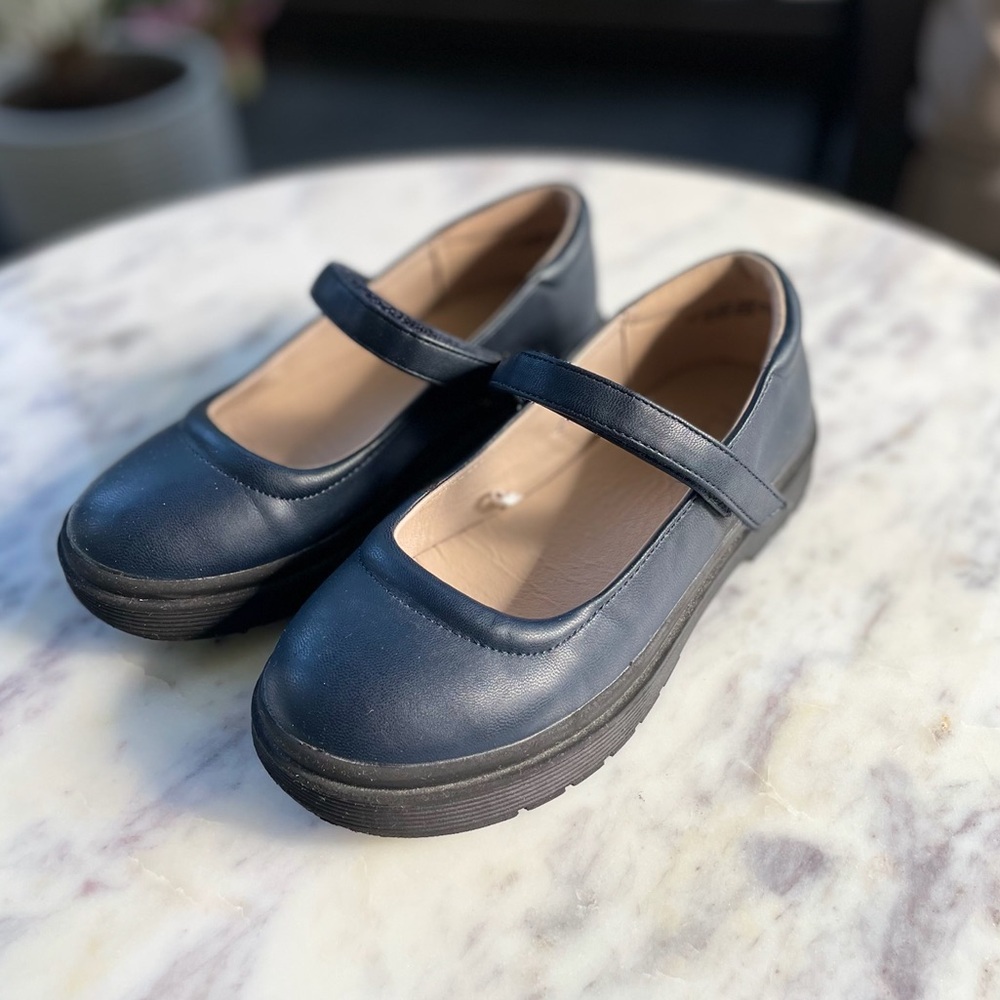 The Children’s Place Navy Mary Jane School Shoes, Size 1